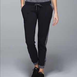 Lululemon base runner pants